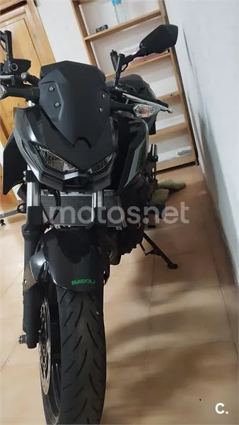 Kawasaki Z 500 – Vista 5