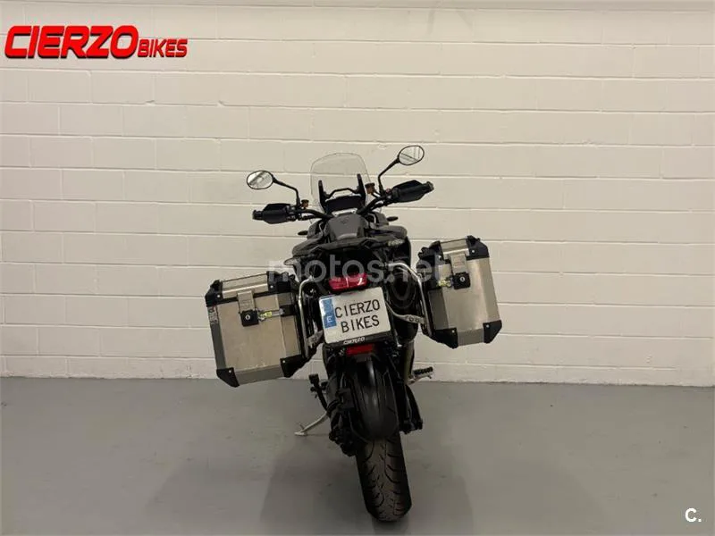 Triumph Tiger 1200 GT – Vista 3