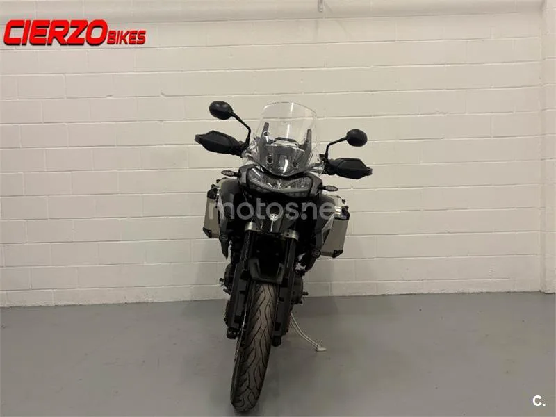 Triumph Tiger 1200 GT – Vista 7