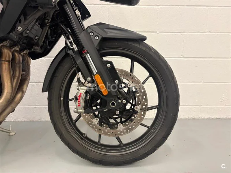 Triumph Tiger 1200 GT – Vista 10