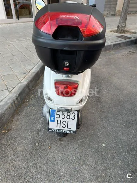 Vespa LX 125 ie 3V – Vista 2