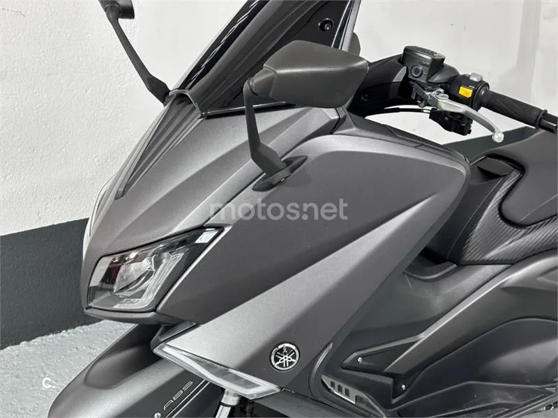 Yamaha TMAX 530 – Vista 19
