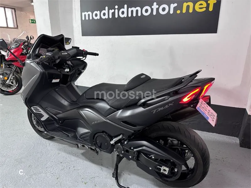 Yamaha TMAX 530 – Vista 6