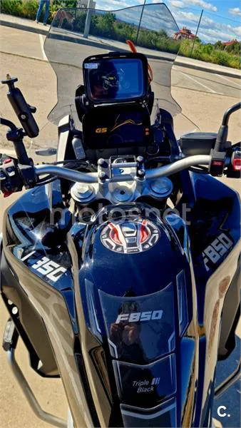 BMW F 850 – Vista 12