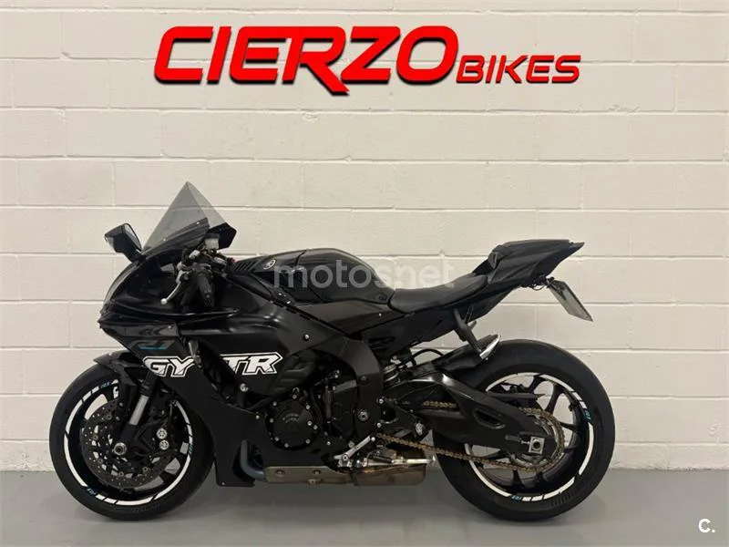 Yamaha R1 – Vista 5