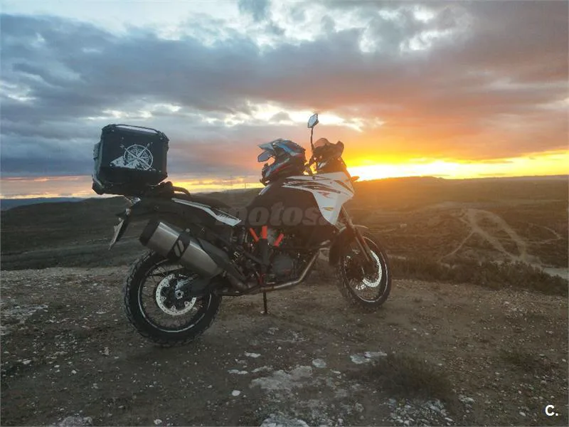 KTM 1090 Adventure – Vista 2