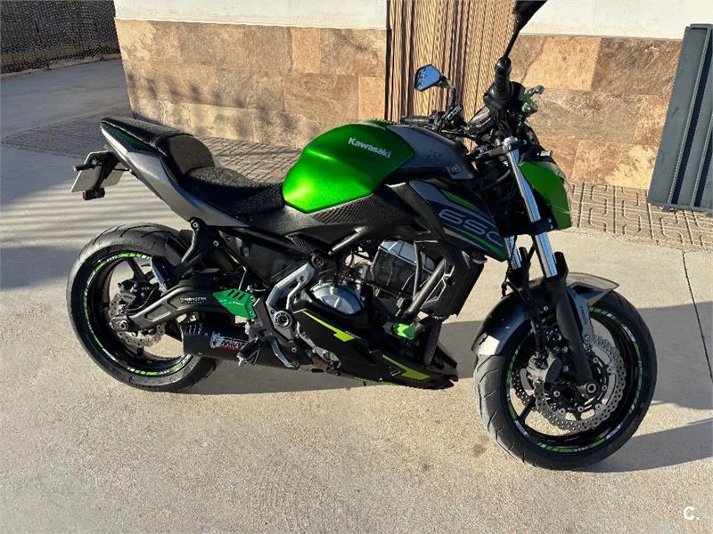 Kawasaki Z 650 – Vista 2