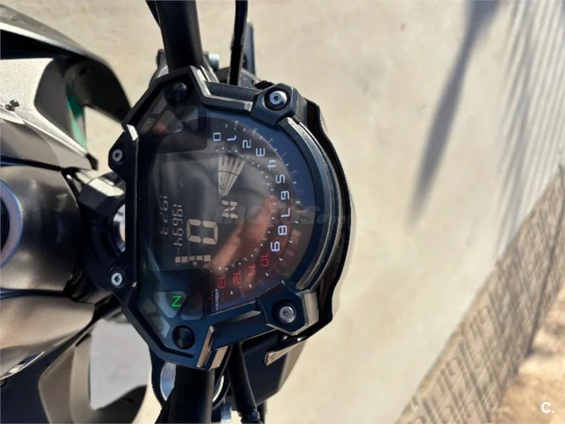 Kawasaki Z 650 – Vista 5