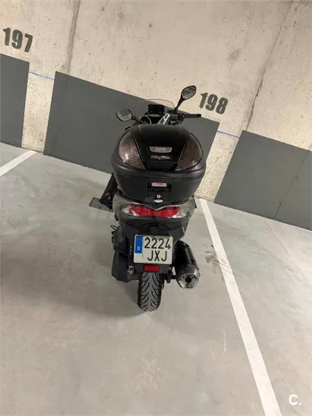 Kawasaki J 300 ABS – Vista 3