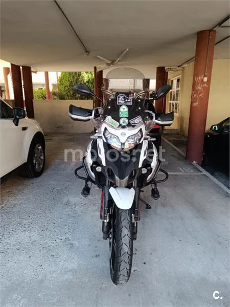 Benelli TRK 502 – Vista 3