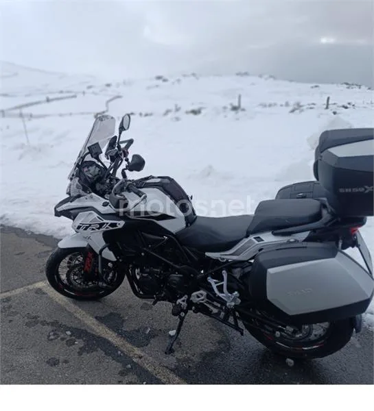 Benelli TRK 502 – Vista 5