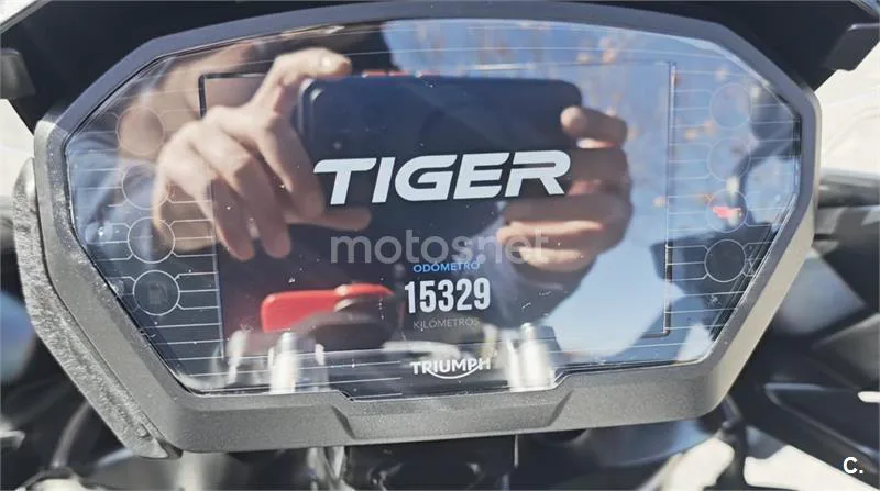 Triumph Tiger 1200 – Vista 6