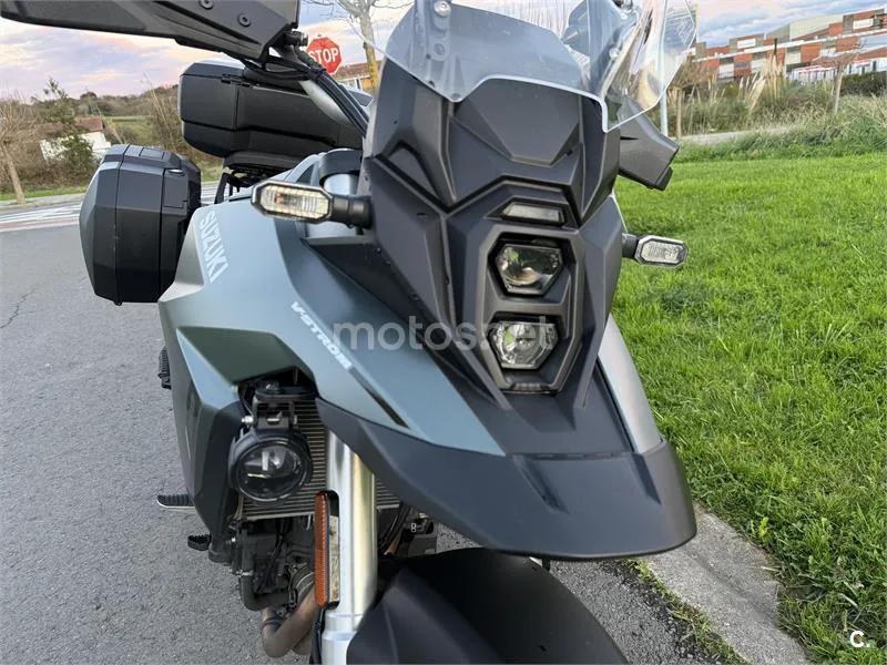 Suzuki V-Strom 800 – Vista 3