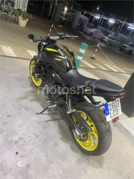 Yamaha MT-07 – Vista 3