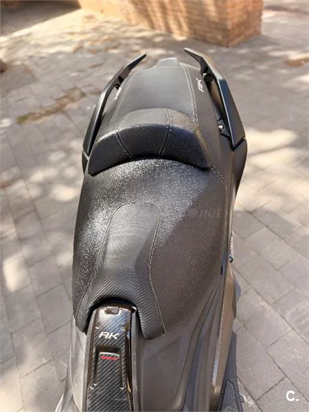 Kymco AK 550 – Vista 7