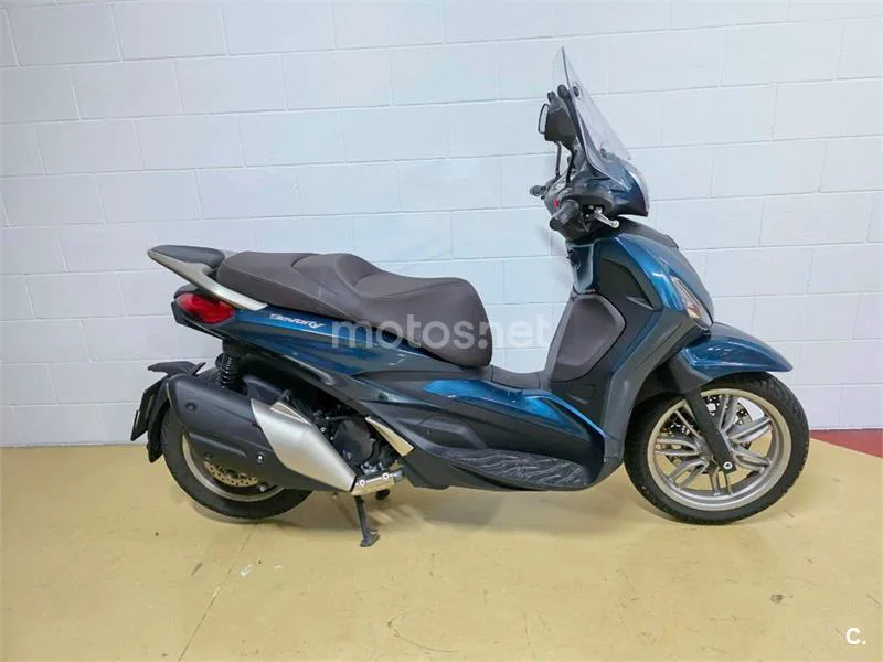 Piaggio Beverly – Vista 4