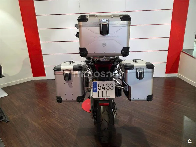Ducati Multistrada – Vista 3
