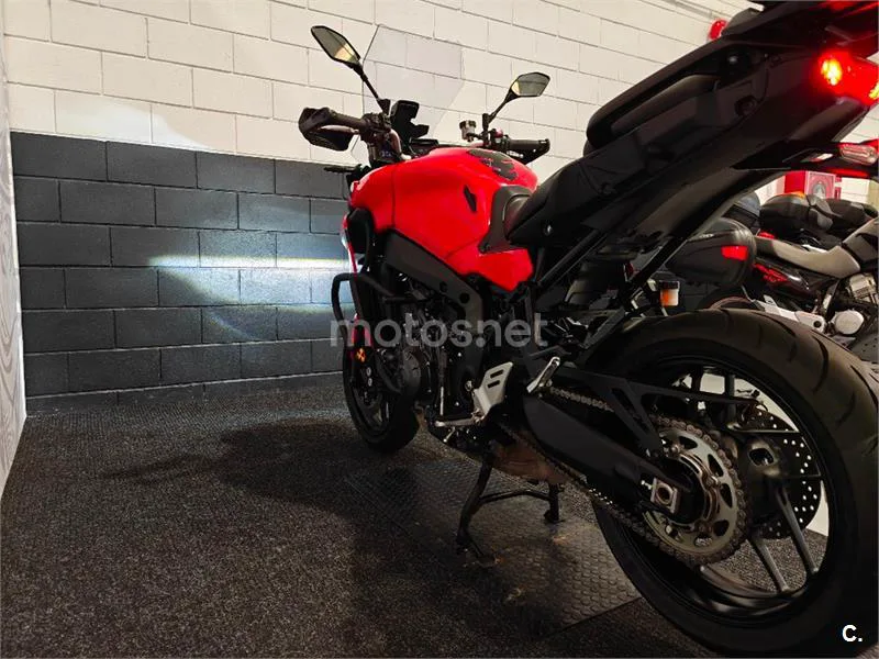 Yamaha Tracer 9 – Vista 6