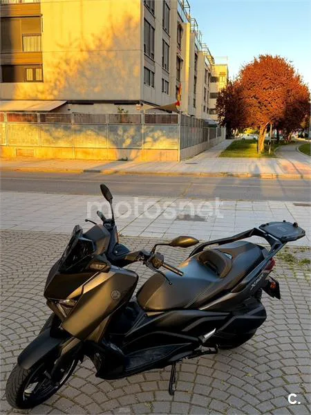 Yamaha XMAX 300 – Vista 3