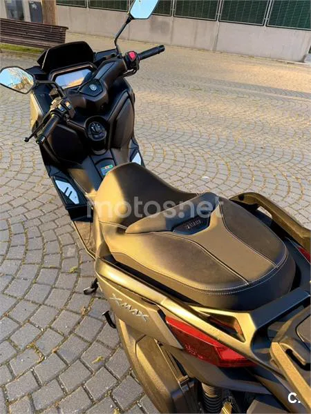 Yamaha XMAX 300 – Vista 8