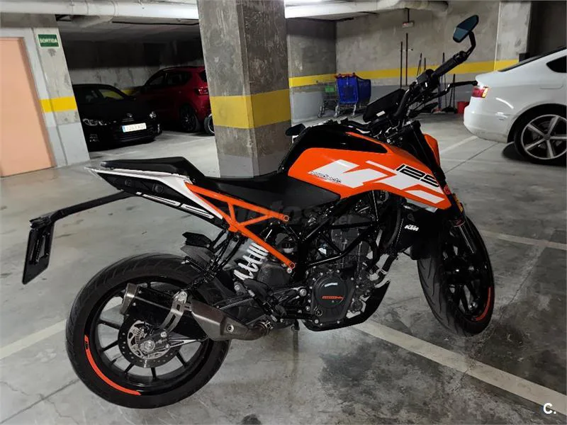 KTM 125 – Vista 2