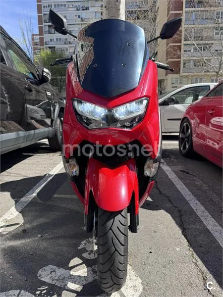 Yamaha NMAX – Vista 4