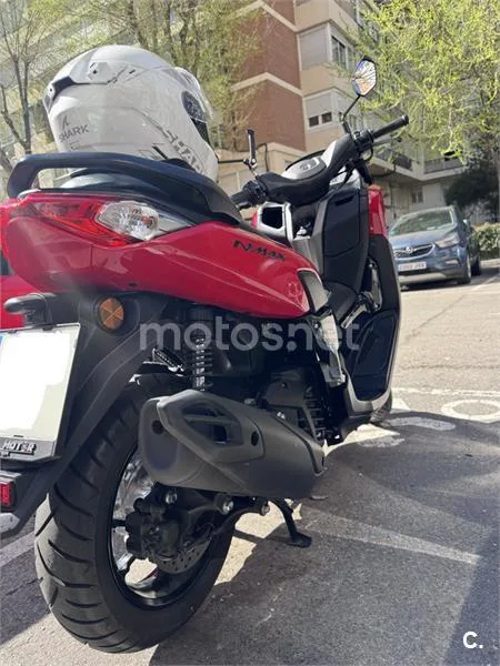 Yamaha NMAX – Vista 7