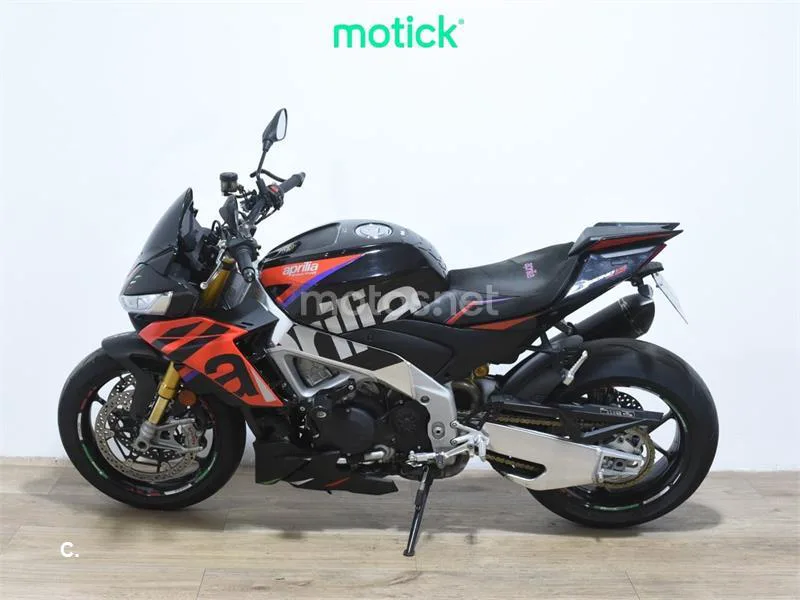 Aprilia Tuono V4 1100 – Vista 7