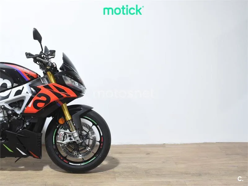 Aprilia Tuono V4 1100 – Vista 4