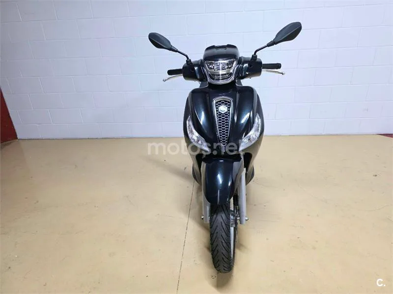 Piaggio Medley – Vista 3