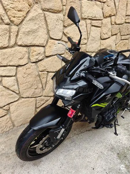 Kawasaki Z 900 – Vista 2