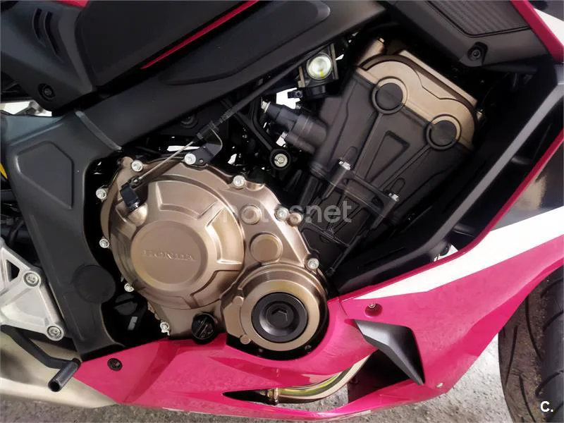 Honda CBR 650 R – Vista 5