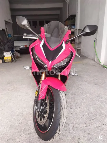 Honda CBR 650 R – Vista 9