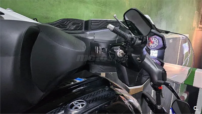 Kymco Super Dink 125 ABS – Vista 5
