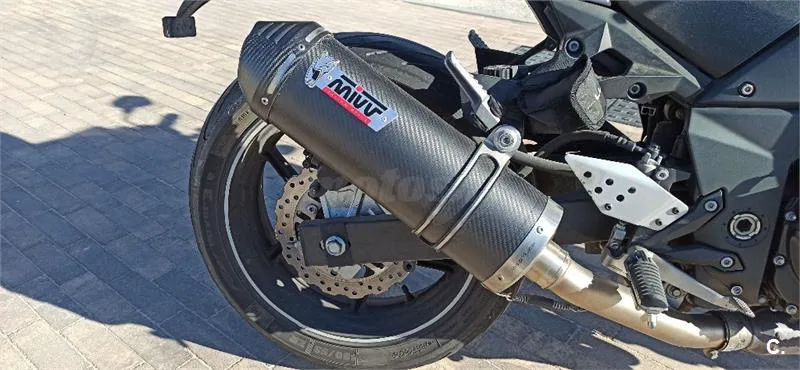 Kawasaki Z 750 ABS – Vista 5