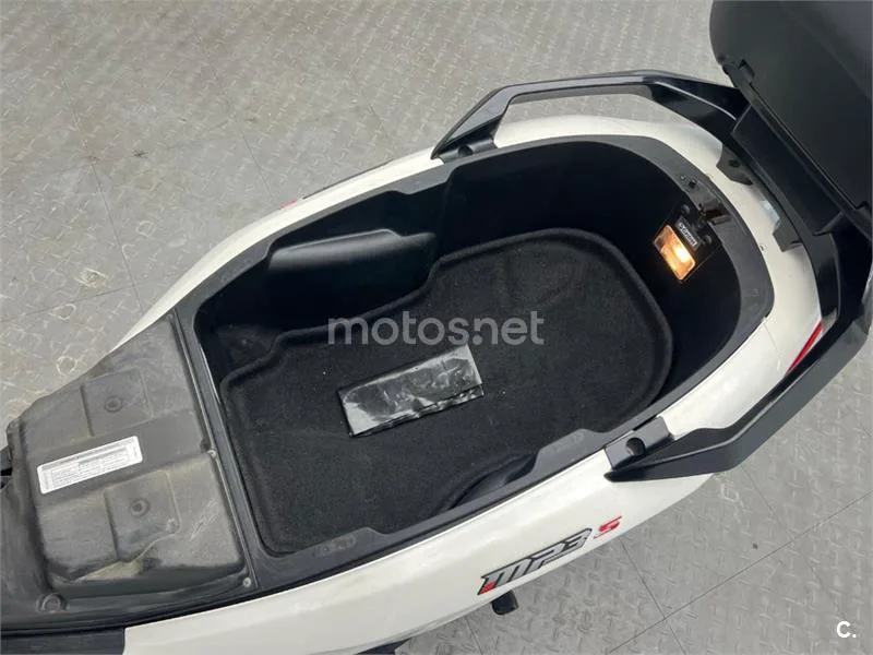Piaggio MP3 – Vista 18