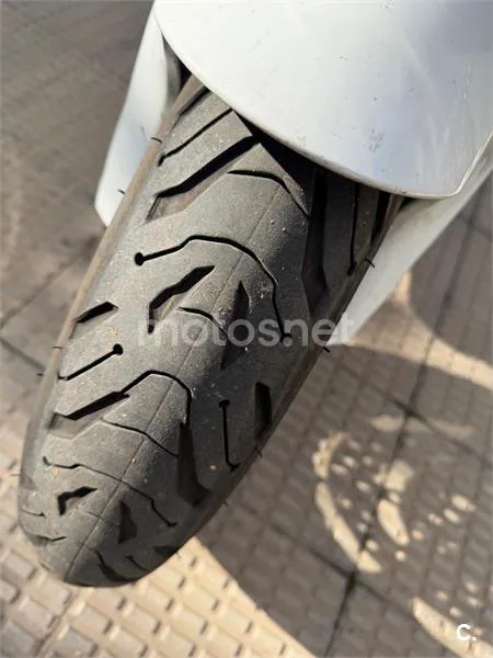 Honda VFR 1200 F DCT – Vista 13