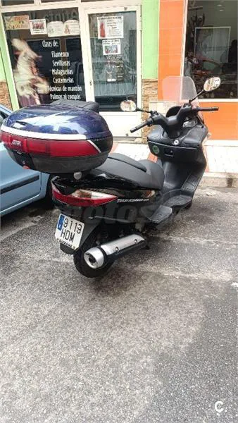 Suzuki Burgman 200 – Vista 2