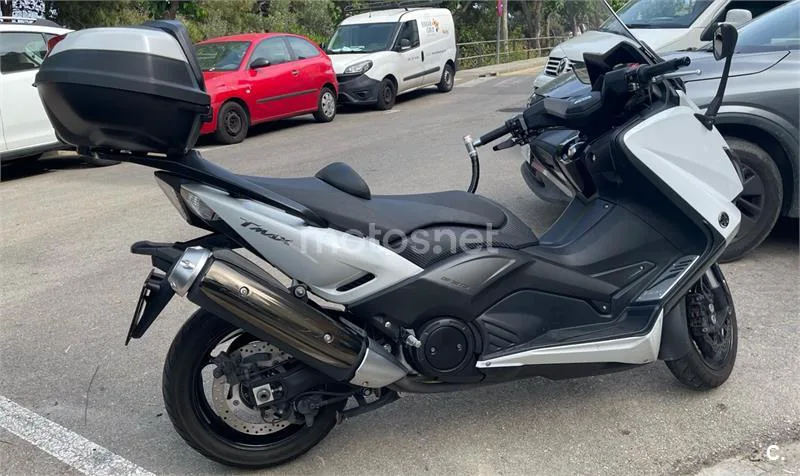 Yamaha TMAX 530 - Vista 10