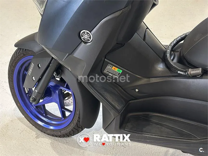 Yamaha XMAX 300 – Vista 9