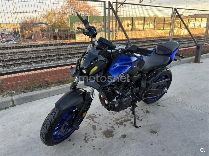 Yamaha MT-07 – Vista 9