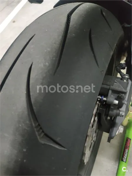 Kawasaki Z 900 – Vista 8