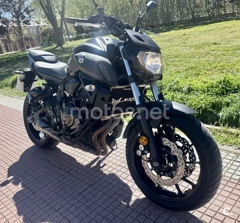 Yamaha MT-07 – Vista 2