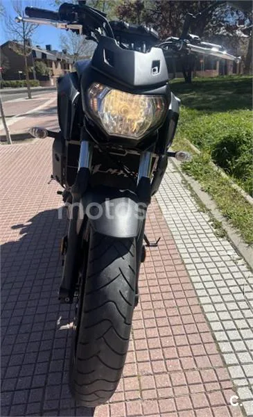 Yamaha MT-07 – Vista 10