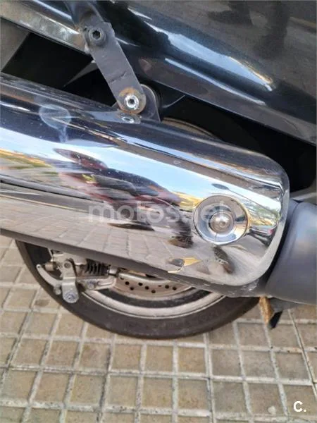 Suzuki Burgman 650 Executive – Vista 3