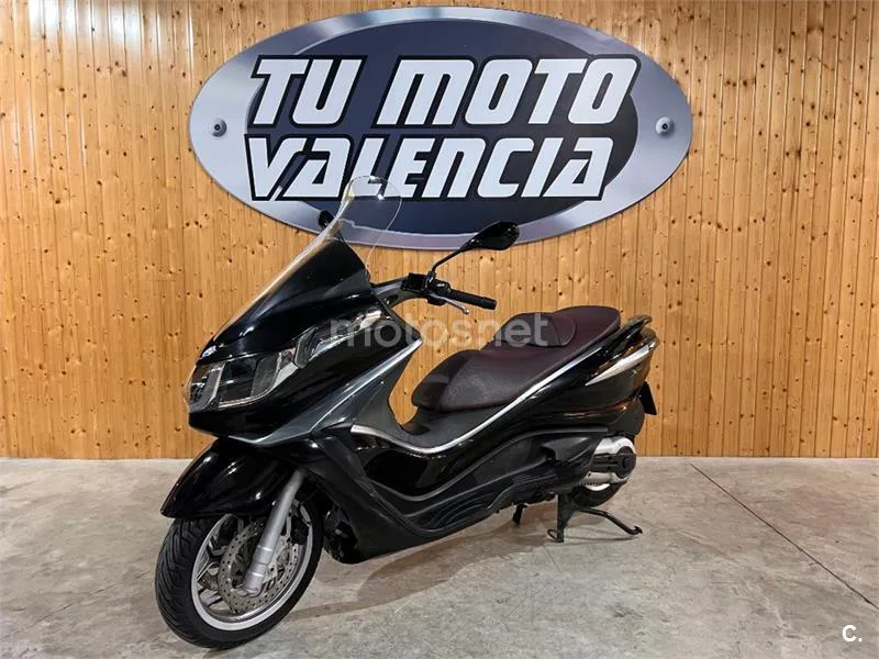 Piaggio X10 500 – Vista 3
