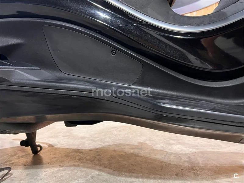 Piaggio X10 500 – Vista 47