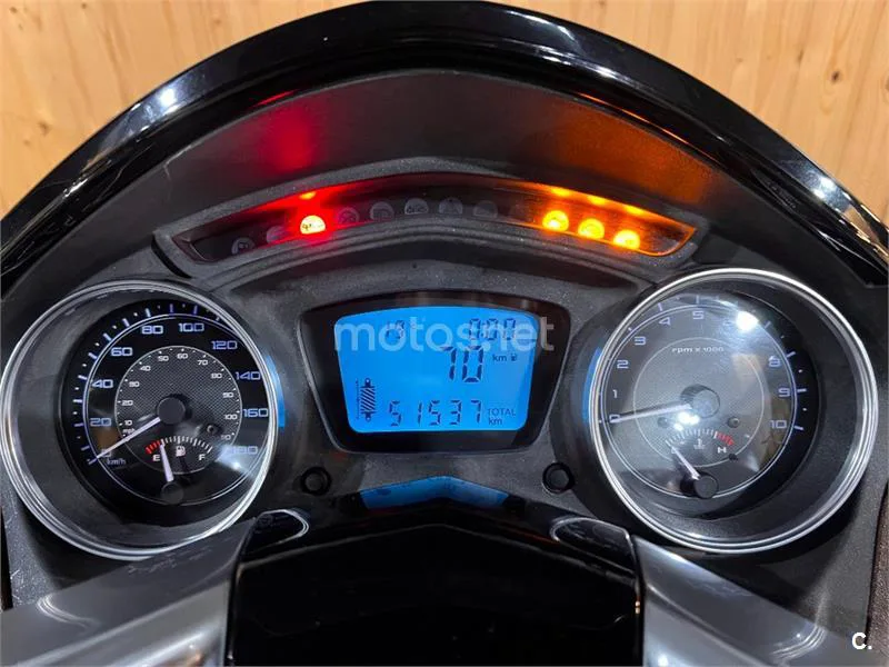 Piaggio X10 500 – Vista 73