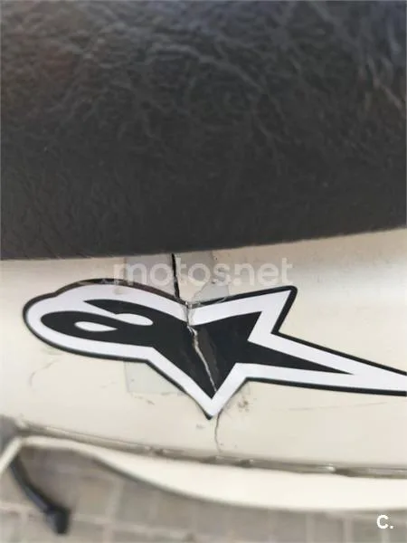 Suzuki Burgman 200 – Vista 8