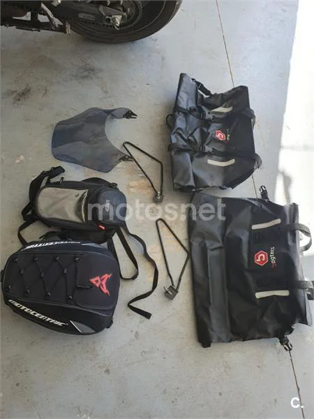 Yamaha XSR700 – Vista 6